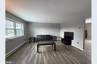 61 Pennypacker Drive, Schwenksville, PA 19473 - Photo 2