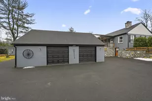 221 Morris Rd, Lansdale, PA 19446 - Photo 4