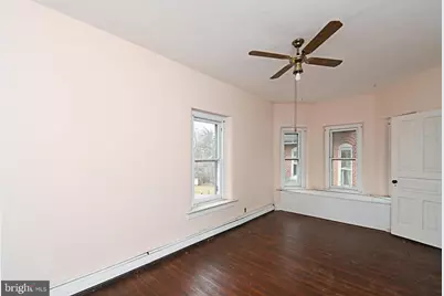 54 W Chestnut Street, Souderton, PA 18964 - Photo 30