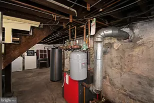 54 W Chestnut St, Souderton, PA 18964 - Photo 42