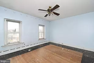 54 W Chestnut St, Souderton, PA 18964 - Photo 28