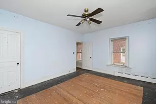 54 W Chestnut St, Souderton, PA 18964 - Photo 26