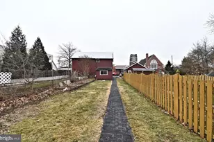 54 W Chestnut St, Souderton, PA 18964 - Photo 50