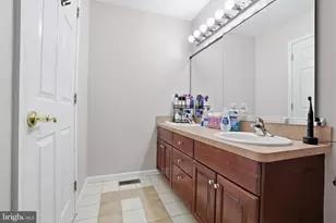 3749 Sipler Ln, Huntingdon Valley, PA 19006 - Photo 32