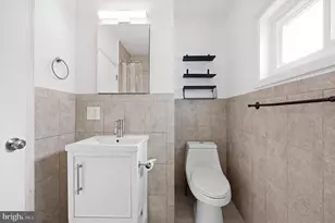 734 Sunnyside Ave, Norristown, PA 19403 - Photo 14