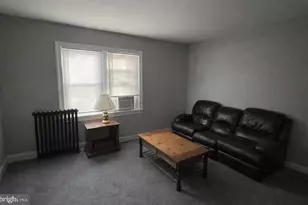 36 E 3rd St, Pottstown, PA 19464 - Photo 10