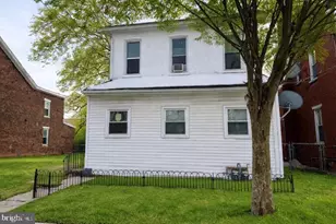 36 E 3rd St, Pottstown, PA 19464 - Photo 1