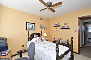 700 Alexander Dr, Hatfield, PA 19440 - Photo 36