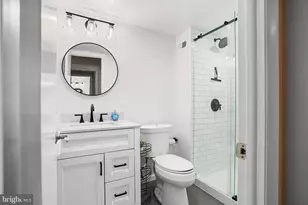 21439 Valley Forge Cir, King of Prussia, PA 19406 - Photo 18