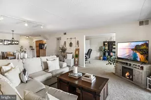 21439 Valley Forge Cir, King of Prussia, PA 19406 - Photo 12