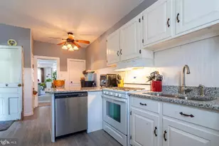 454 Seminary St, Pennsburg, PA 18073 - Photo 8