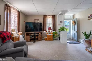 454 Seminary St, Pennsburg, PA 18073 - Photo 4