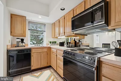 237 W Montgomery Avenue #2S, Haverford, PA 19041 - Photo 4