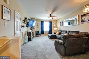 1623 Brynne Ln, Pottstown, PA 19464 - Photo 12