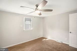 235 Roberts Ave, Conshohocken, PA 19428 - Photo 16