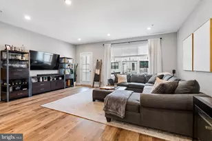 329 Chestnut St, Collegeville, PA 19426 - Photo 10