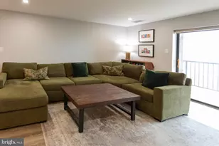 11309 Valley Forge Cir, King of Prussia, PA 19406 - Photo 8