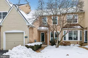 419 Country Club Dr, Lansdale, PA 19446 - Photo 2