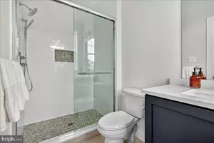 411 Isabelle Ct, Harleysville, PA 19438 - Photo 30