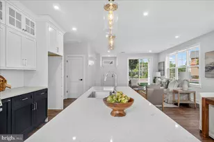 411 Isabelle Ct, Harleysville, PA 19438 - Photo 10