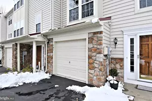 101 Devon Ct, North Wales, PA 19454 - Photo 2