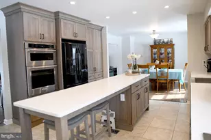 546 Locust St, Collegeville, PA 19426 - Photo 4