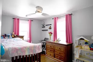 546 Locust St, Collegeville, PA 19426 - Photo 36