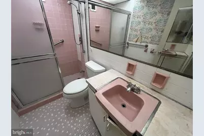 1001 City Avenue #E-404, Wynnewood, PA 19096 - Photo 12