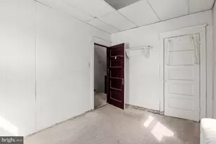 30 W 6th St, Lansdale, PA 19446 - Photo 22