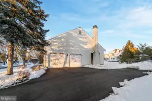 218 Hazeltine Cir, Blue Bell, PA 19422 - Photo 38