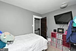 406 S 3rd Ave, Royersford, PA 19468 - Photo 24