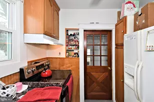 406 S 3rd Ave, Royersford, PA 19468 - Photo 16