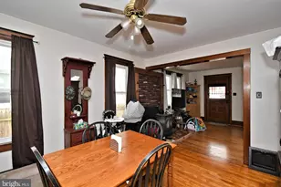 406 S 3rd Ave, Royersford, PA 19468 - Photo 10