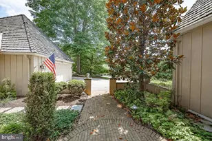 1241 Denbigh Ln, Wayne, PA 19087 - Photo 4
