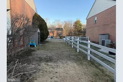 215 Laureen Road, Schwenksville, PA 19473 - Photo 4