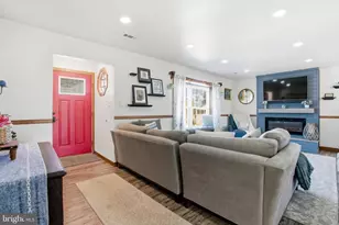 364 Thatcher Cir, Harleysville, PA 19438 - Photo 4