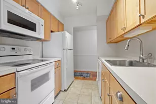 919 W Montgomery Ave, Bryn Mawr, PA 19010 - Photo 10