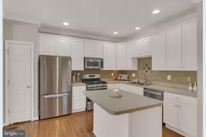 403 Devon Court, North Wales, PA 19454 - Photo 12