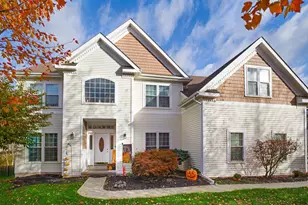 56 Red Cedar Cir, Collegeville, PA 19426 - Photo 4