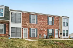 402 Middleton Pl, Norristown, PA 19403 - Photo 1