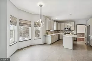 1003 Clover Mill Cir, Collegeville, PA 19426 - Photo 14