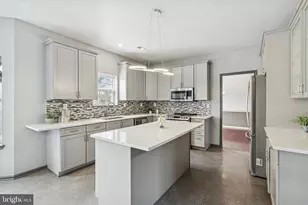 1003 Clover Mill Cir, Collegeville, PA 19426 - Photo 8