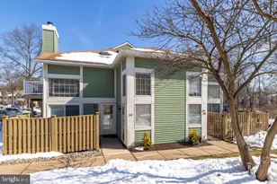 34 Brookside Ct, Horsham, PA 19044 - Photo 2