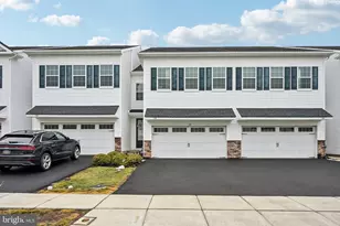 134 Knock Hill Dr, Royersford, PA 19468 - Photo 2