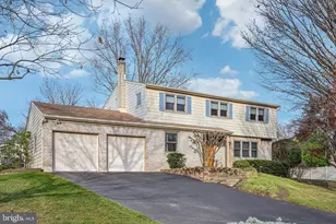 513 Mourning Dove Rd, Audubon, PA 19403 - Photo 2