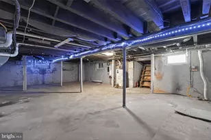 389 E Hector St, Conshohocken, PA 19428 - Photo 30