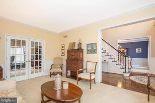 650 Maple Glen Cir, Ambler, PA 19002 - Photo 12