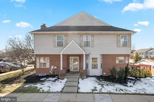 33 Red Tail Ct, Royersford, PA 19468 - Photo 1