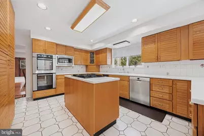 409 Minden Way, Wynnewood, PA 19096 - Photo 10