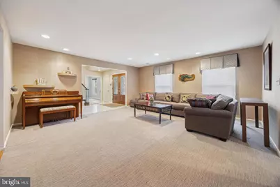 409 Minden Way, Wynnewood, PA 19096 - Photo 18